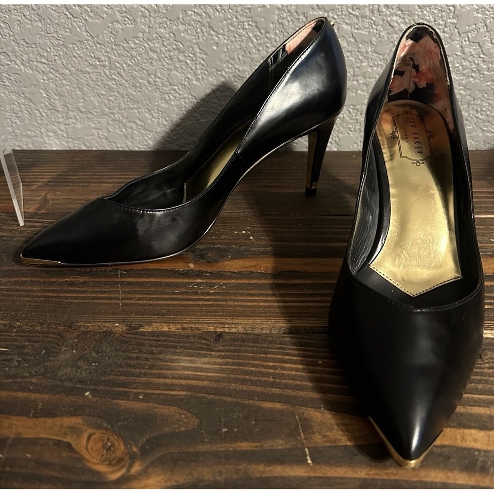Ted Baker London US 10 Black Patent Pumps Stiletto Heels Pointed Toe Glam - Picture 4 of 16